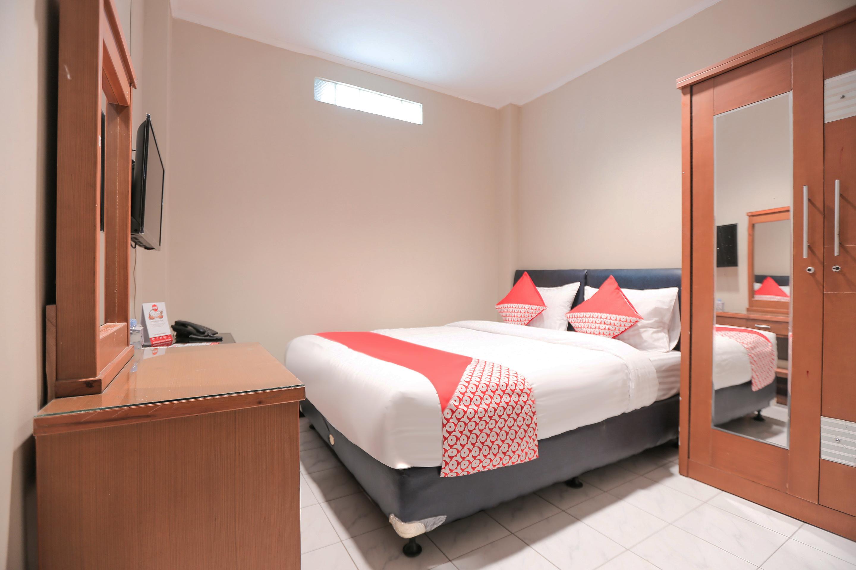 Oyo 117 Blueberry Homestay Giacarta Esterno foto