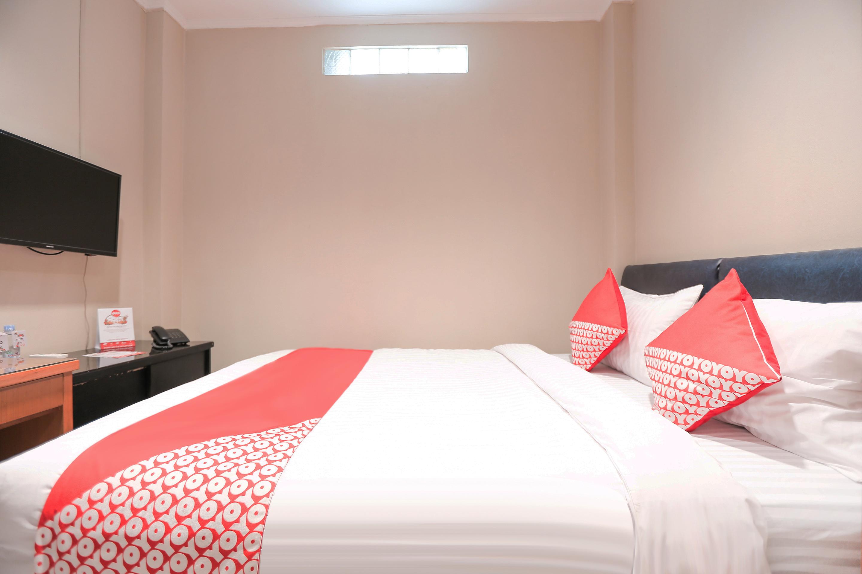 Oyo 117 Blueberry Homestay Giacarta Esterno foto