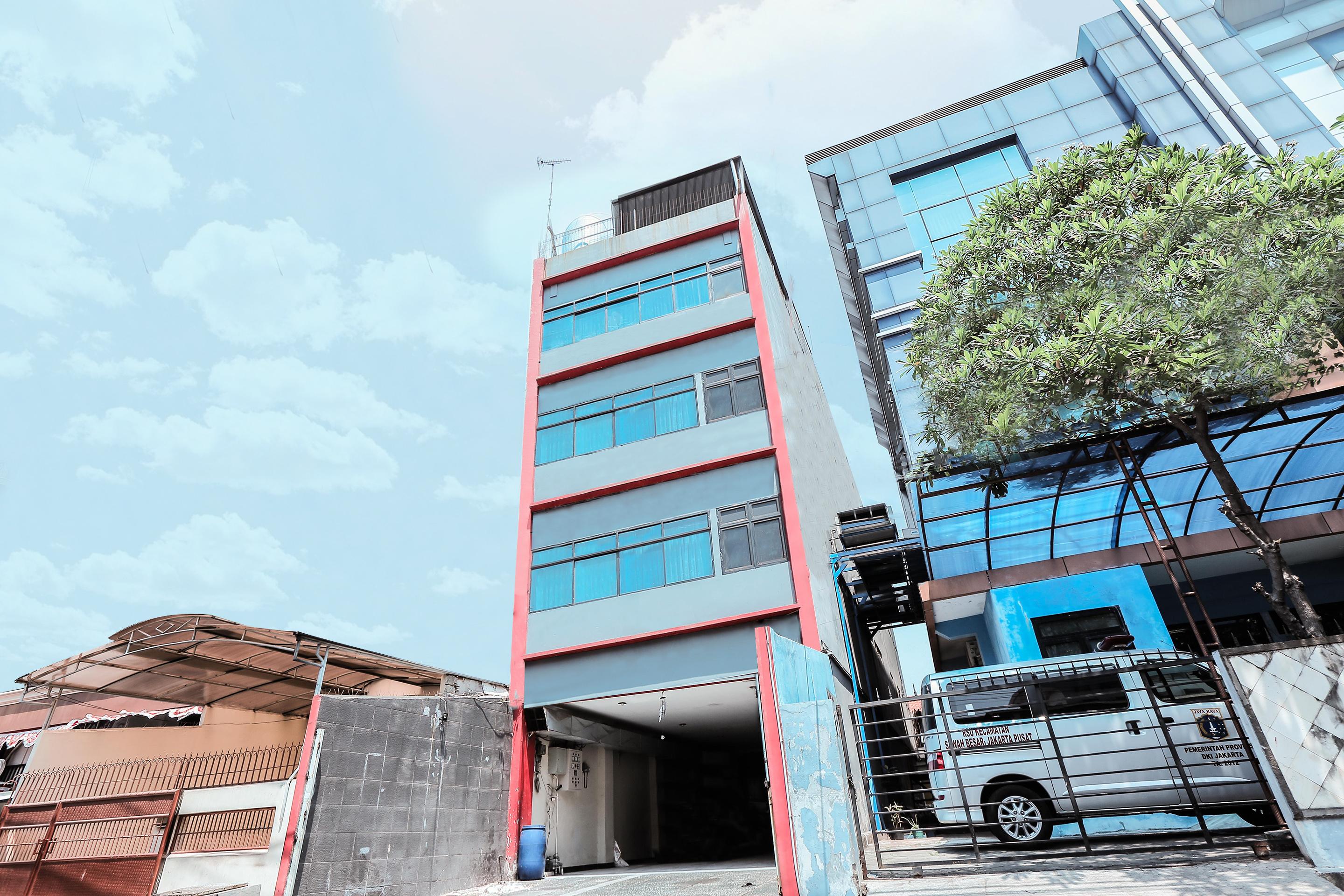 Oyo 117 Blueberry Homestay Giacarta Esterno foto